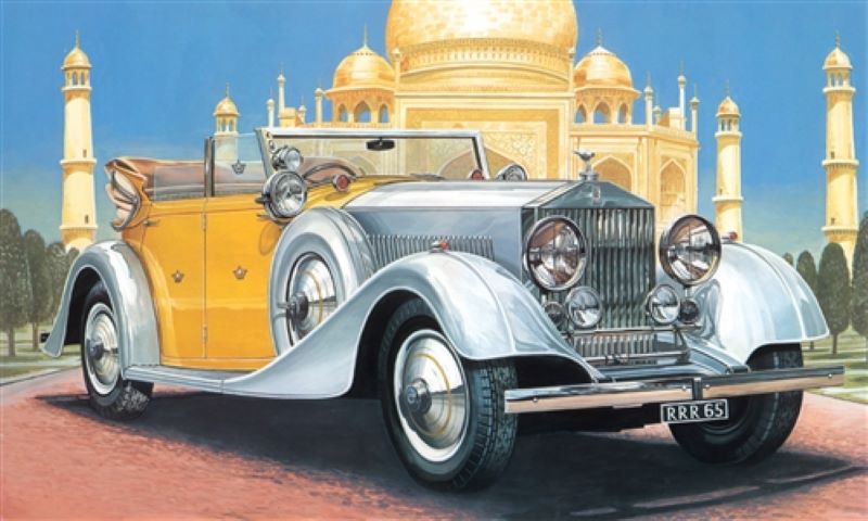 Image 0 of Italeri 1/24 Rolls Royce Phantom II Car