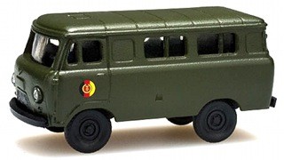 Image 0 of Herpa Minitanks 1/87 Uaz452 East German Army Transport Van (D)