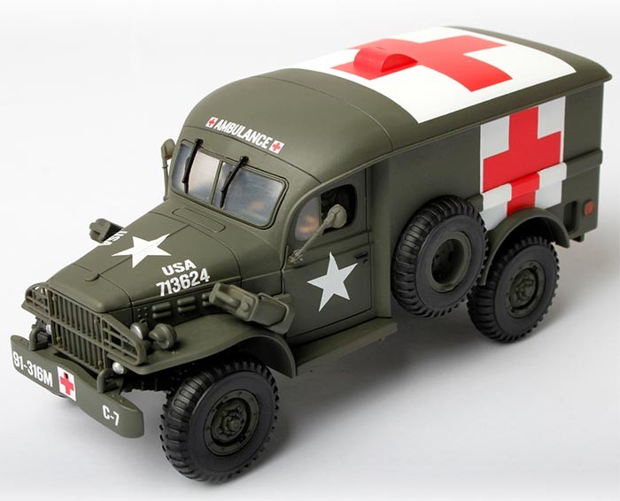 Forces Of Valor Unimax 1/32 US 4x4 Ambulance