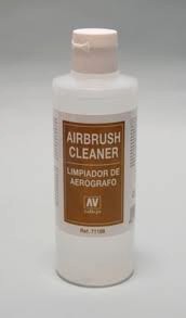 Vallejo Paints 200ml Bottle Airbrush Cleaner